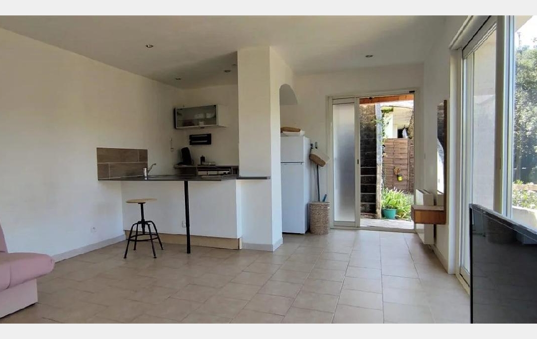 Annonces NICE : Appartement | NICE (06000) | 30 m2 | 660 € 